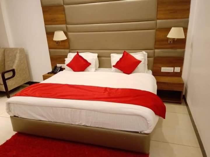 Hotel Green Orchid Udhampur Exterior photo